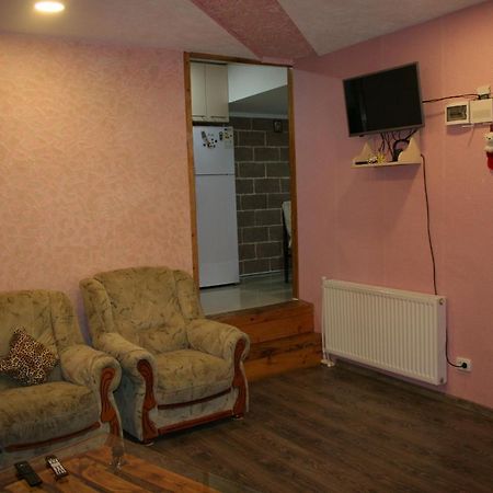 Guest House Nima Bordschomi Exterior foto