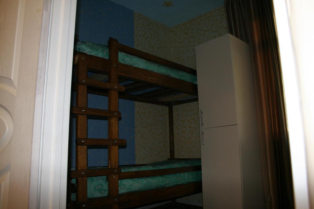 Guest House Nima Bordschomi Exterior foto