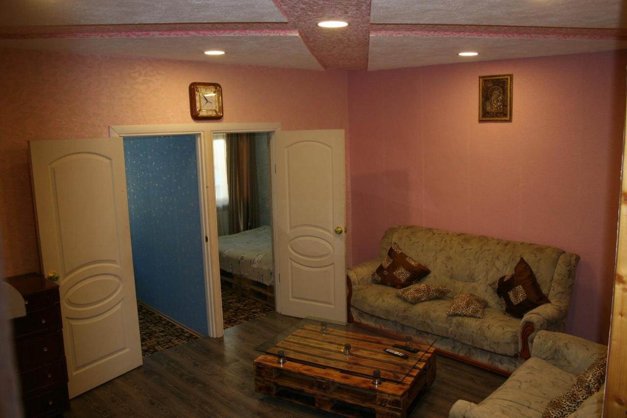 Guest House Nima Bordschomi Exterior foto